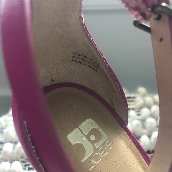 Pink open-toe heels - Picture 4 of 9